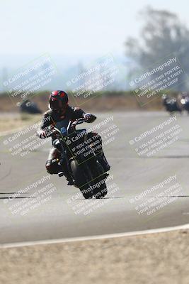 media/Sep-20-2025-TrackDaz (Sat) [[27f0cde673]]/B Group/220pm (Turn 9)/